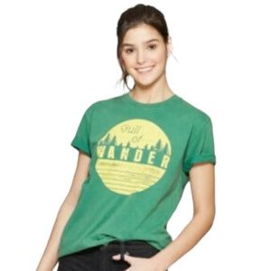 NWT Mighty Fine Full of Wander Crew Neck Graphic Tee